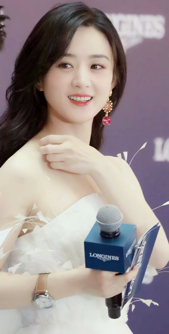 坚持底线和原则