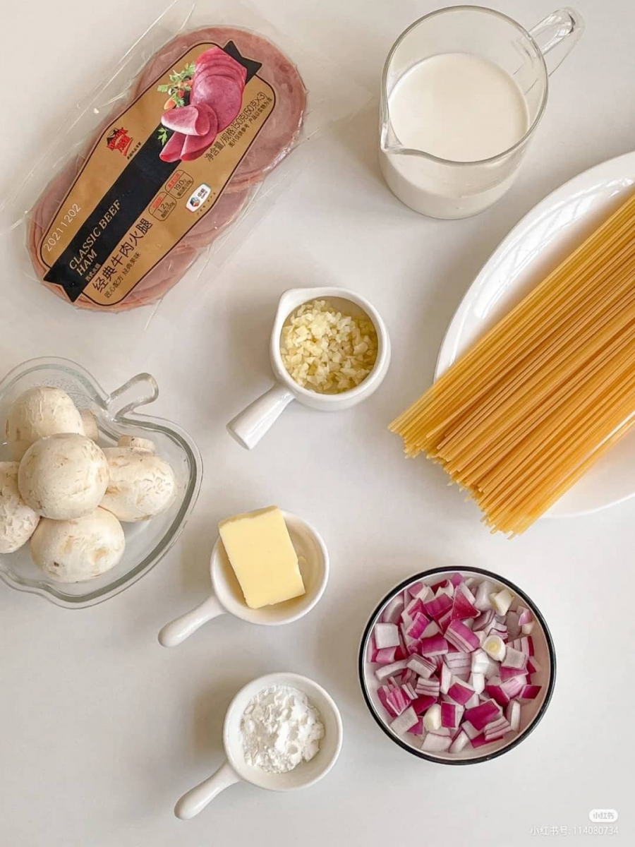 7、低脂奶油蘑菇火腿意面