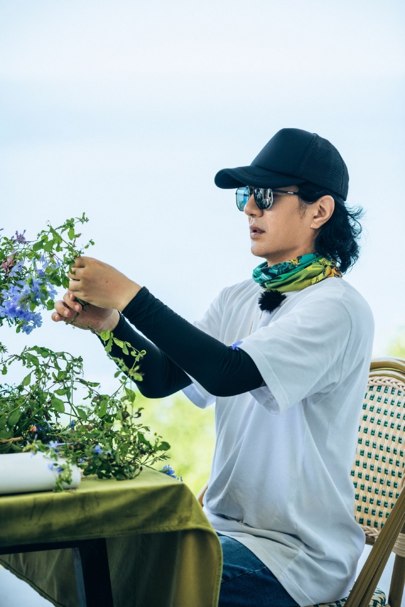 这一期节目显得太轻松了,没多少披荆斩棘的感觉,更像是在拍“向往的生活”