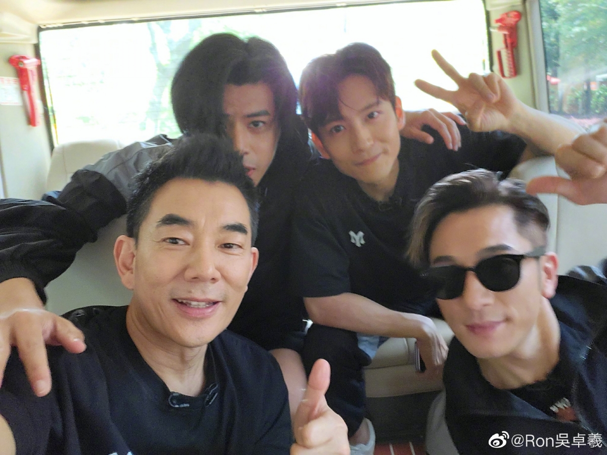 但在《滚烫人生2》,任贤齐呈现了完全不同的状态。