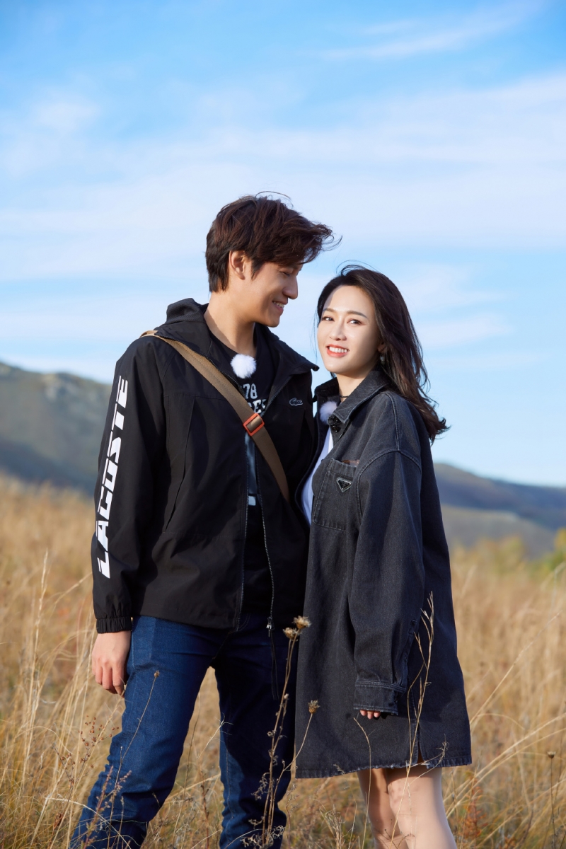 不仅如此，更有网友笑说以后陈乔恩有孩子可以参加《新生儿日记》《爸爸去哪儿》《妈妈是超人》～