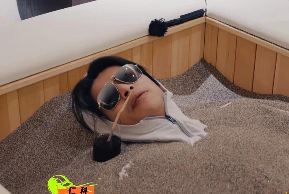 因此,不少观众都希望能够看到仁科和吴卓羲能够“再度返场”当飞行嘉宾。