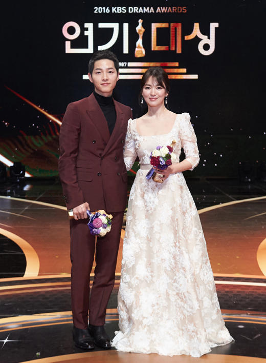 离婚后「宋仲基」首次发言分享自己的心情