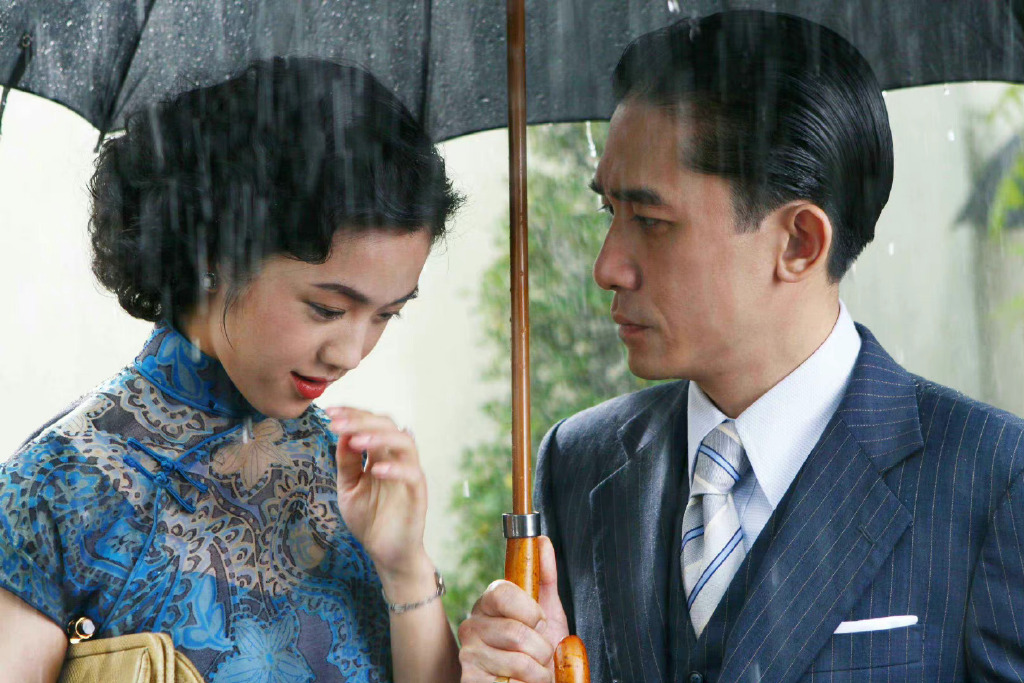 因演出太露骨惨被封杀