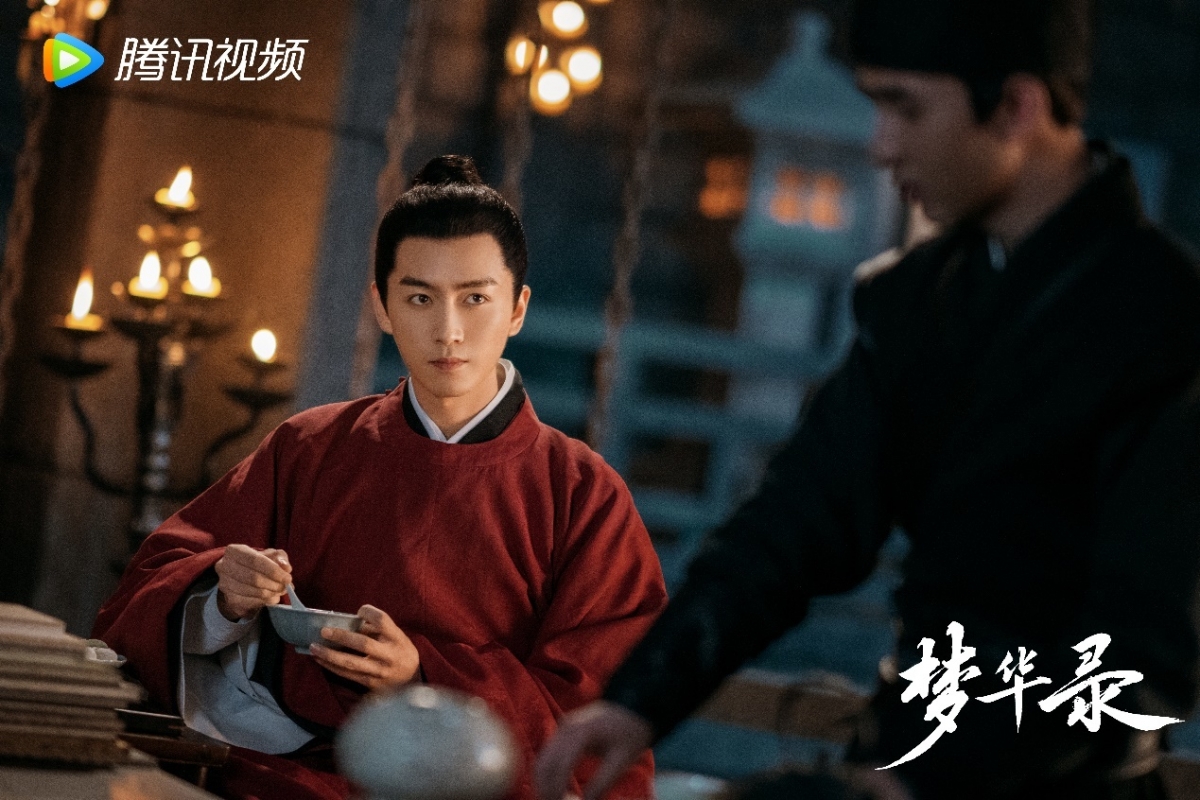 而且陈晓早前凭着《梦华录》的顾千帆一角成功火出圈!