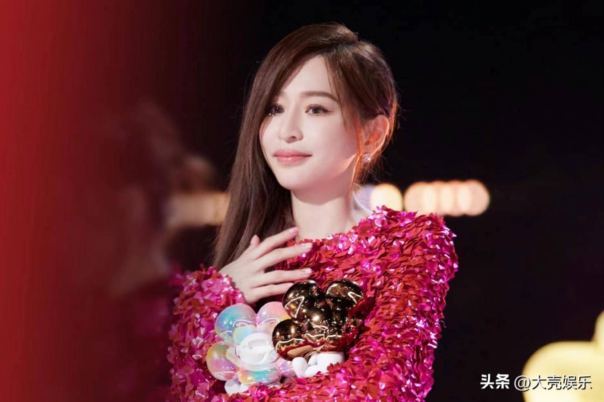 尤其是刚结束《披荆斩棘》和《乘风破浪》节目拍摄的任贤齐和王心凌。