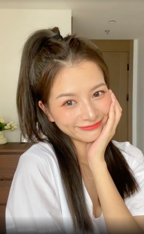 Step 4:固定双马尾