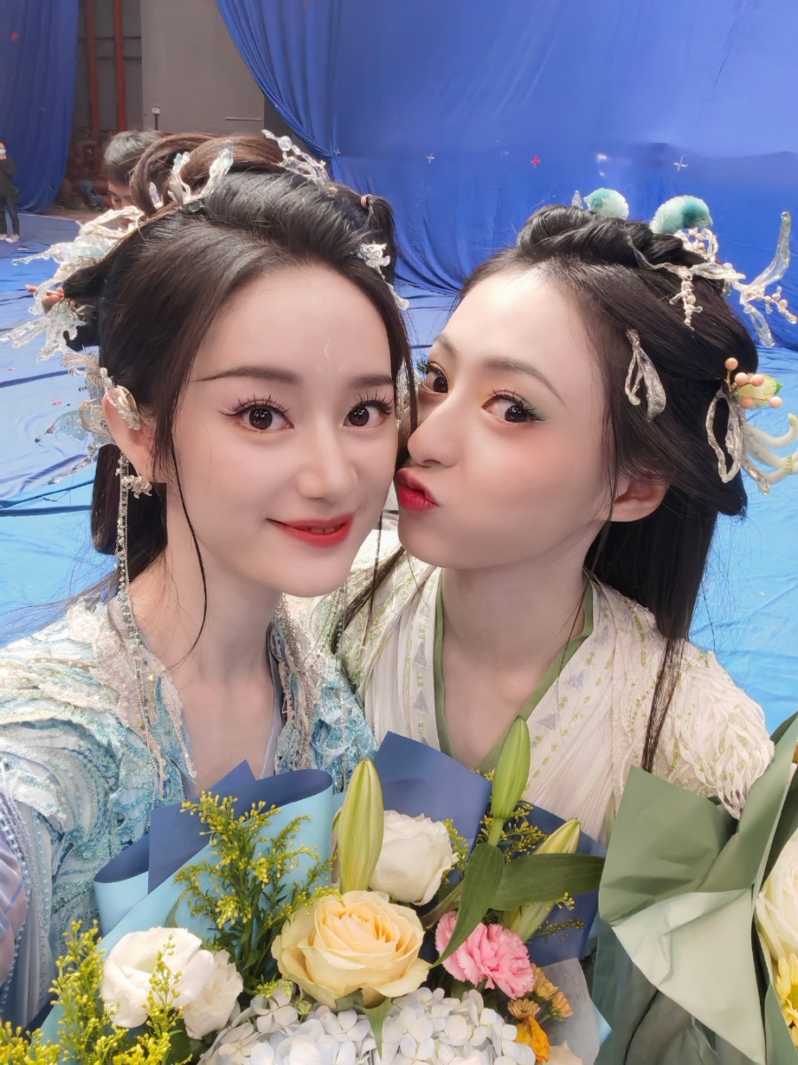 剧中女配角也都美如仙子