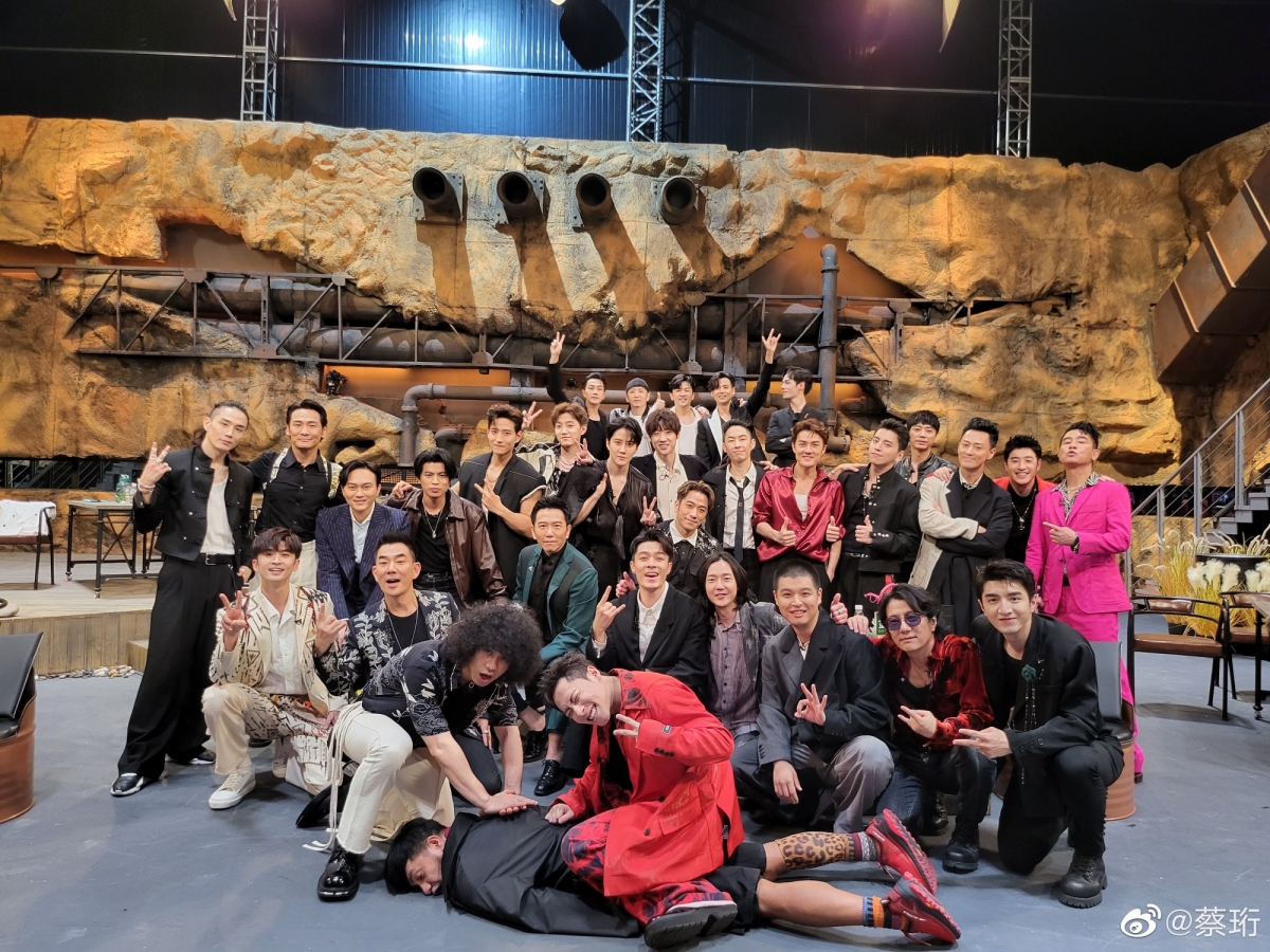 结束了成团夜的录制