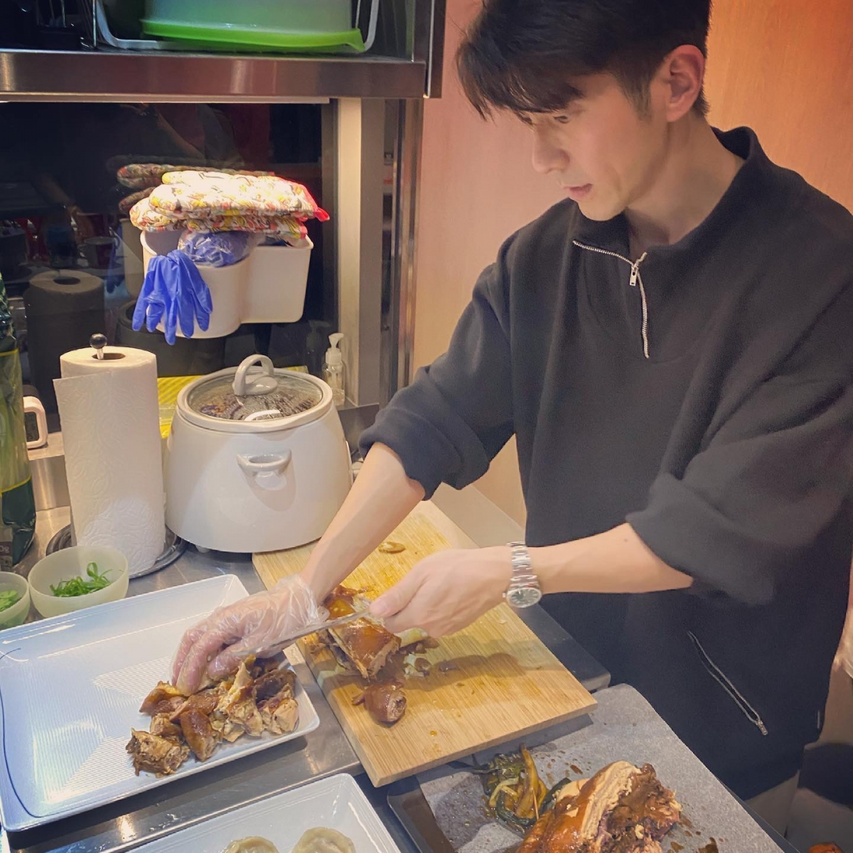 生活中的大小事都有修杰楷操持,是「居家好男人」