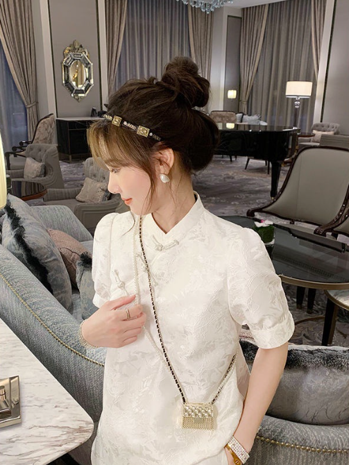 6、上衣休闲短裤两件套