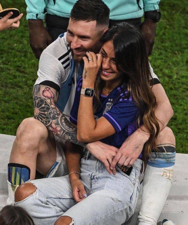 画面满眼都是爱