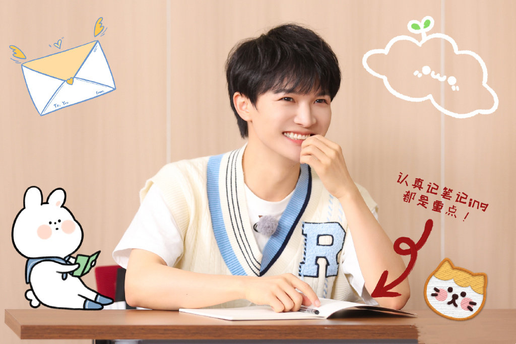 堪称直接被综艺之神眷顾,各种接梗,直接把大家逗乐