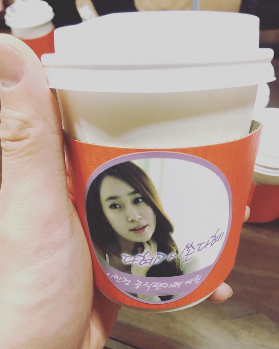 一逮到机会就猛夸老婆的 Rain