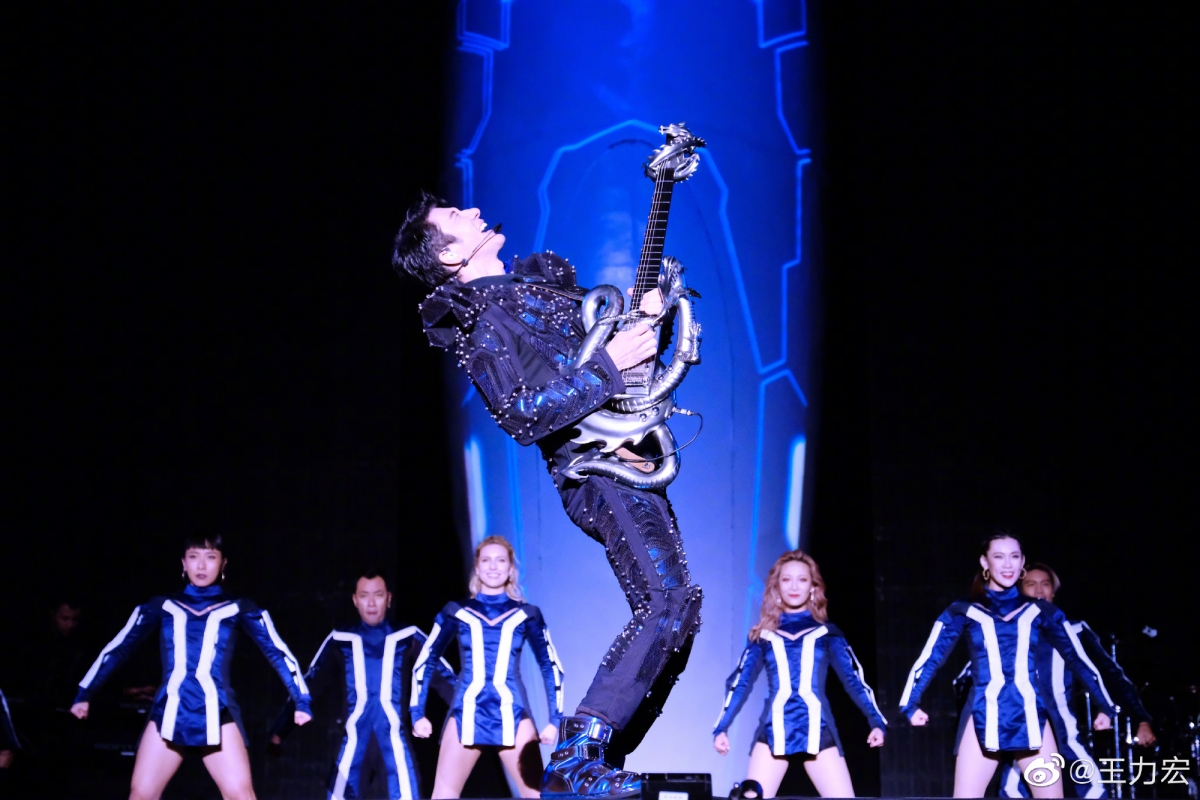 获王菲经纪人力挺 他的才华不应该被一笔抹杀