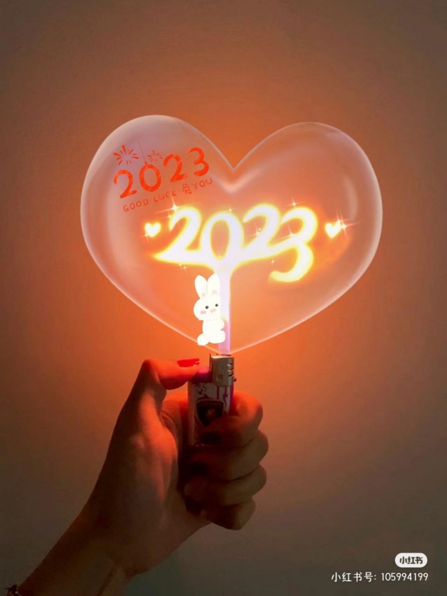 30 句跨年文案 + 新年壁纸