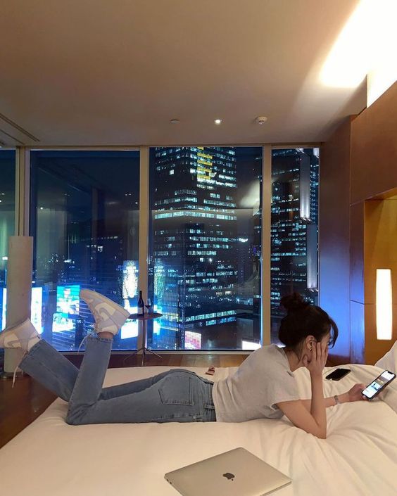 # 戒手机上瘾的方法 ①：起床后不要第一时间滑手机