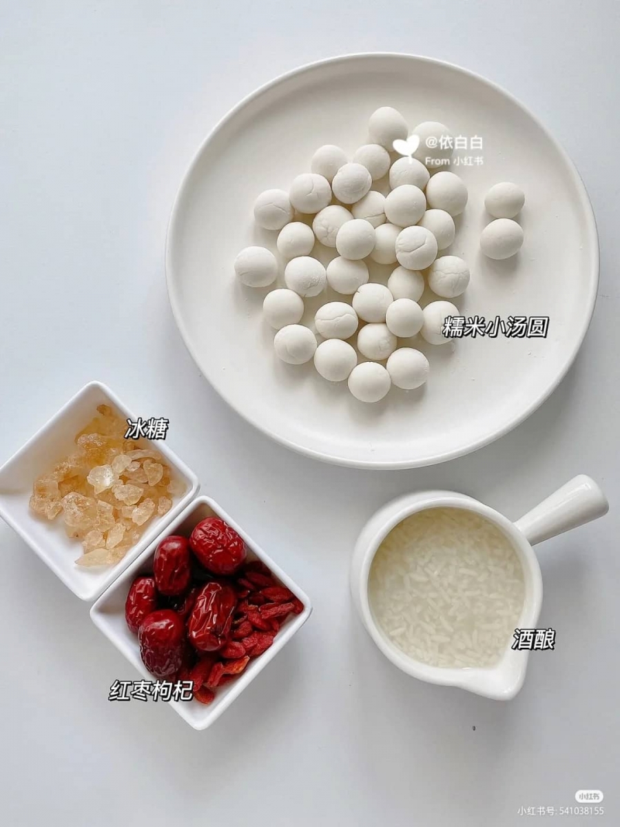 3、桂花酒酿汤圆
