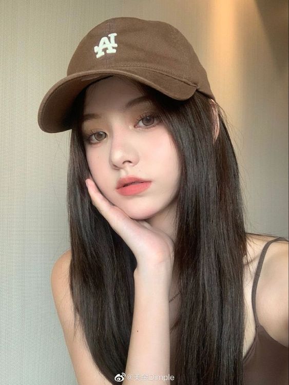 第七名：整容脸