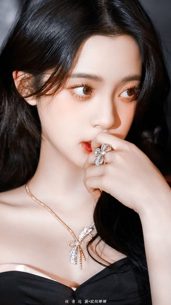 三个步骤打造明星级别眼妆