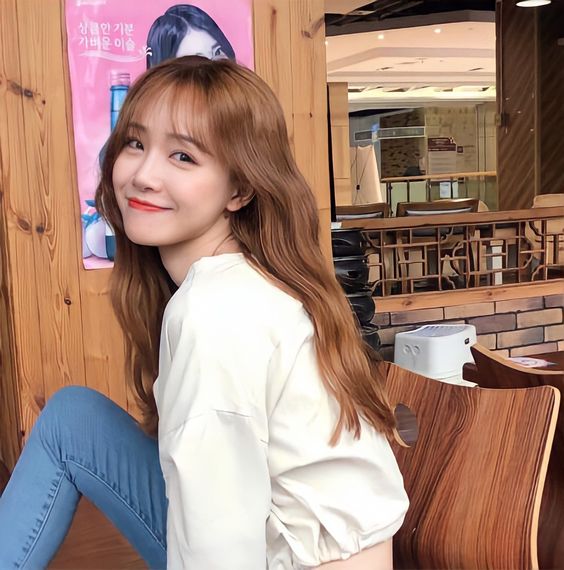 1、总是附和别人的意见