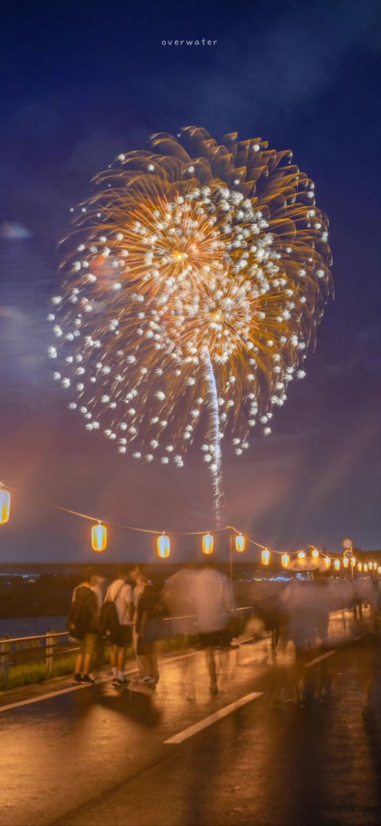 30 句跨年文案 + 新年壁纸