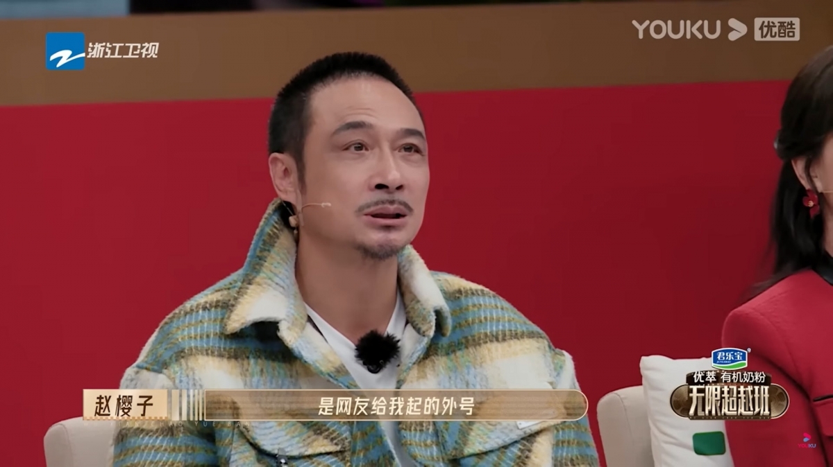 神补刀怼人的功力可一点都不输吴镇宇。