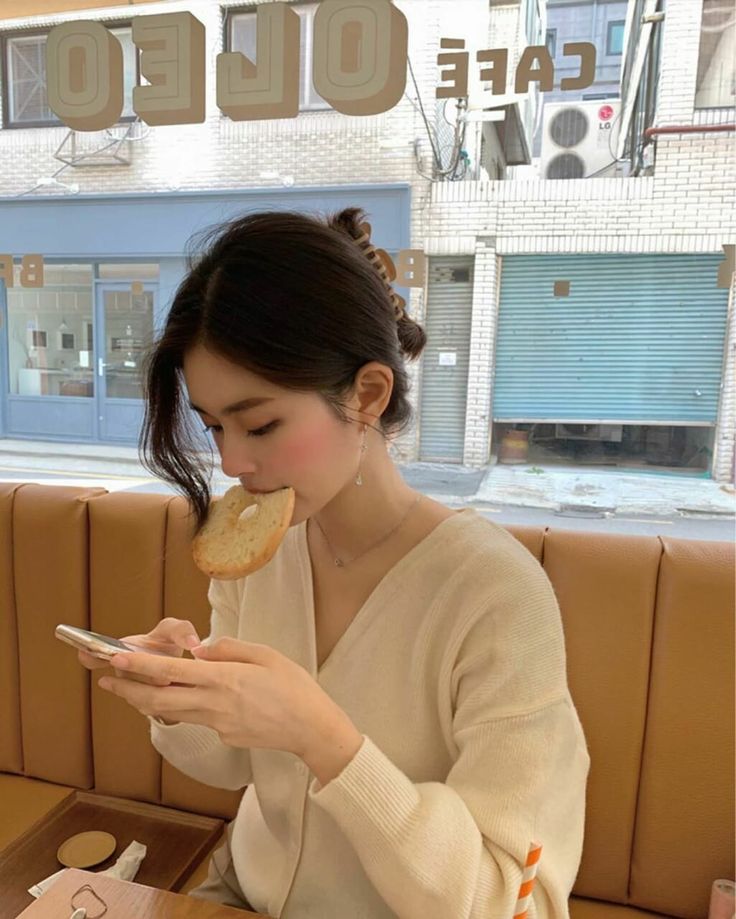 沉迷于滑手机？