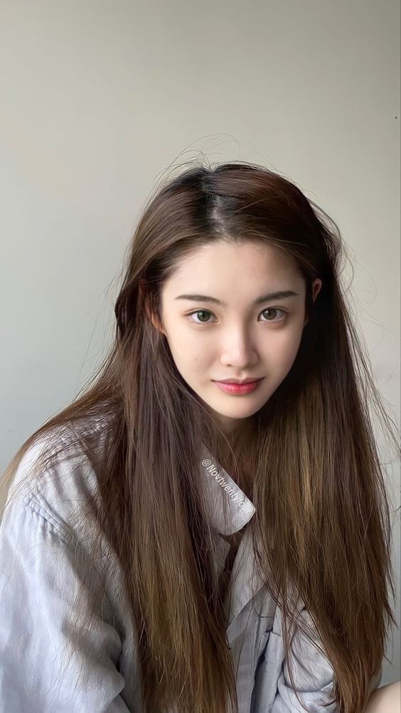 「高颅顶」小技巧 ① ：定期改变头发分线