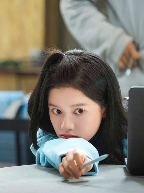 2、对别人的感受特别敏感