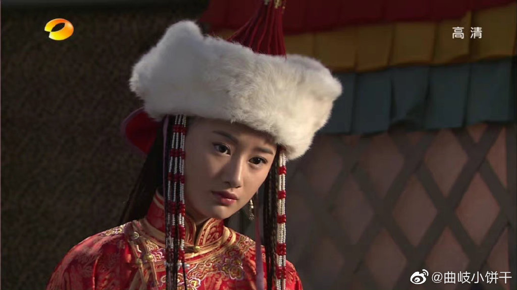 说到最知名的应当属穿越剧《步步惊心》敏敏格格