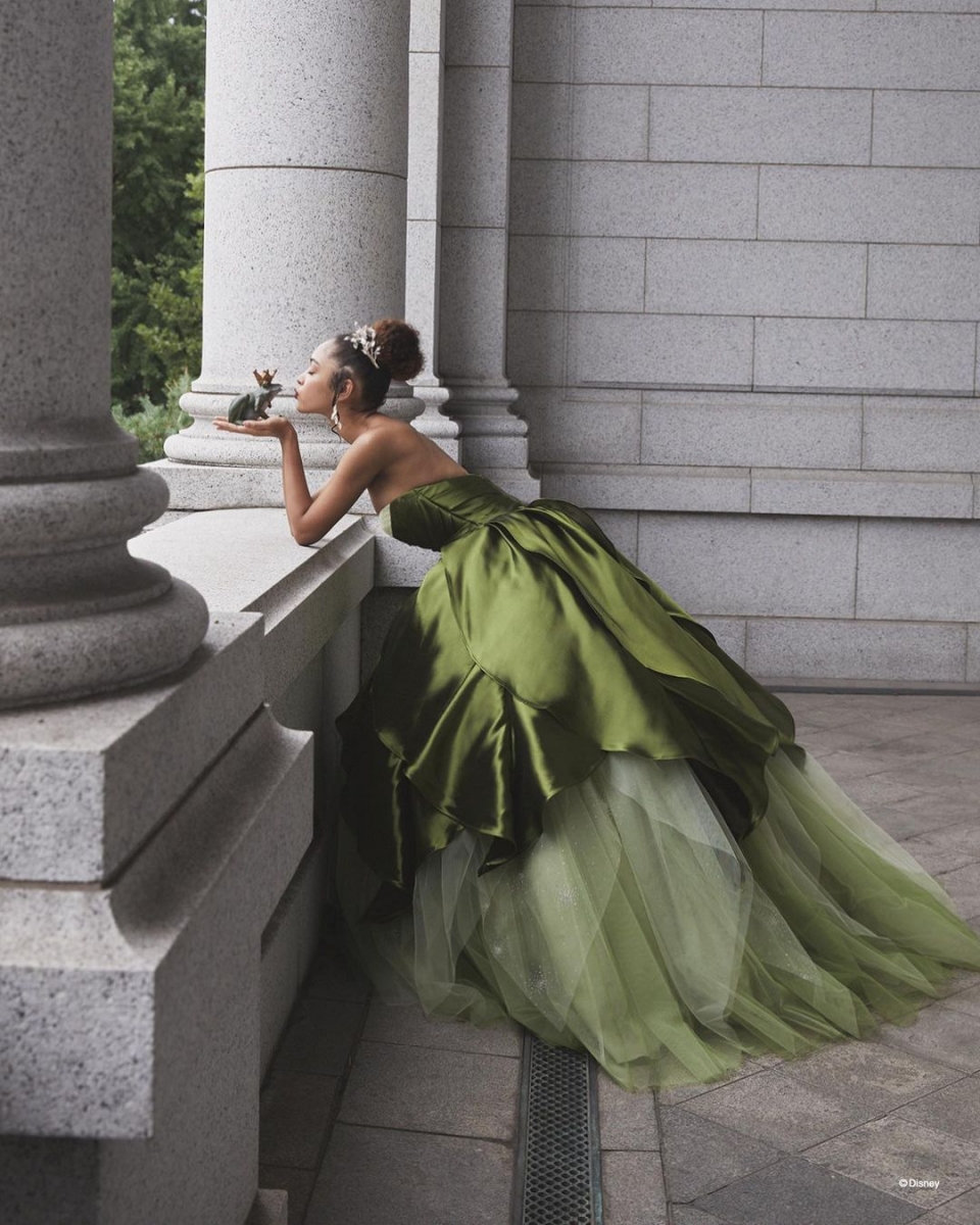 迪士尼公主婚纱 #6：青蛙公主复古绿婚纱