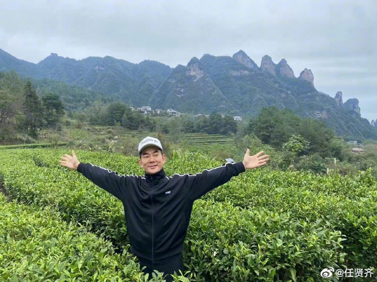 网友称赞任贤齐是真绅士