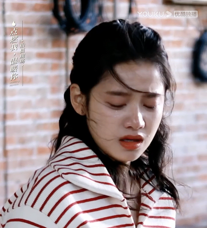 张婧仪的哭戏很有感染力,“破碎感满满”“隔着屏幕都能感受到她的绝望”。