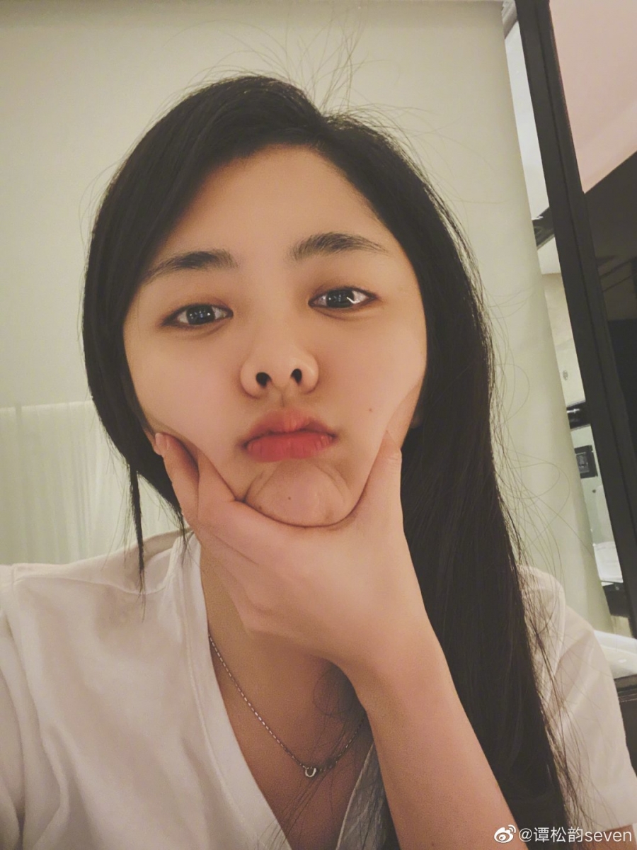 1、没事就不化妆