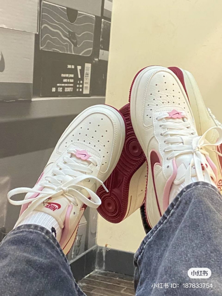 Nike 情人节限定 Air Force 1(空军一号)