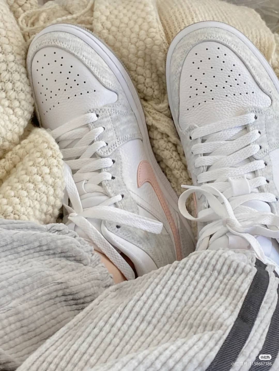 一整天穿着也很舒服不会有闷着的感觉~