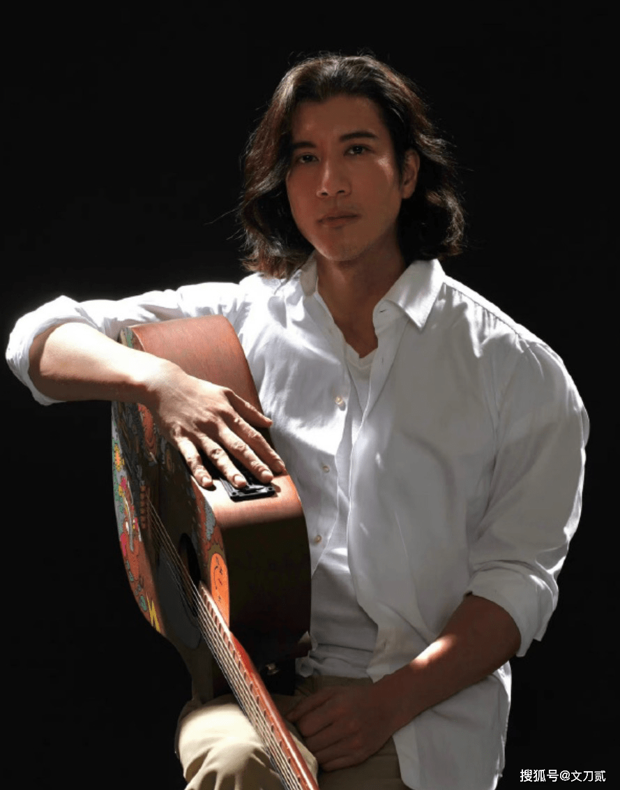 不管发生什么事,幸运还是不幸运,他都会虚心地接受