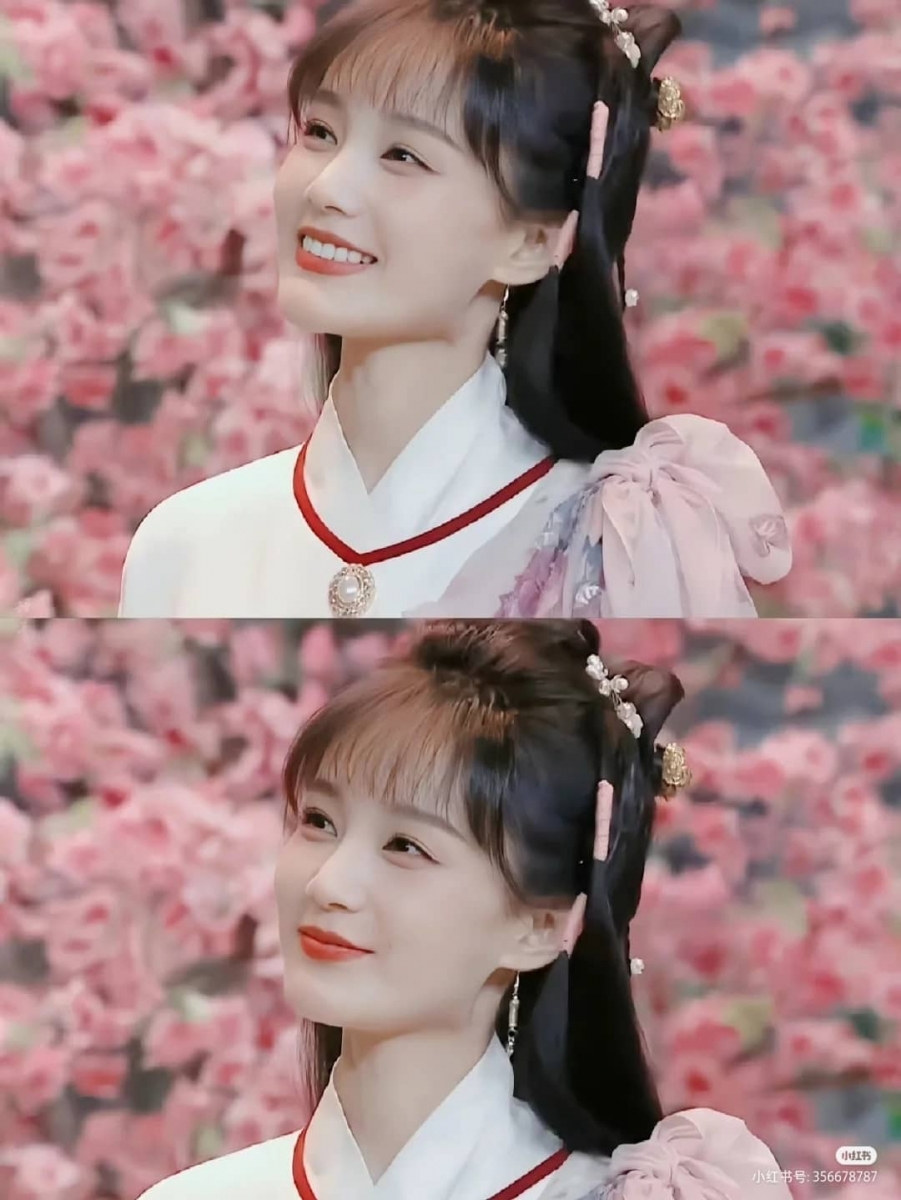 网友:「这段离谱的是 明明主角是李一桐和李治廷 所有人都在点评 赵樱子?这节目怎么每次搞不清主次呢」