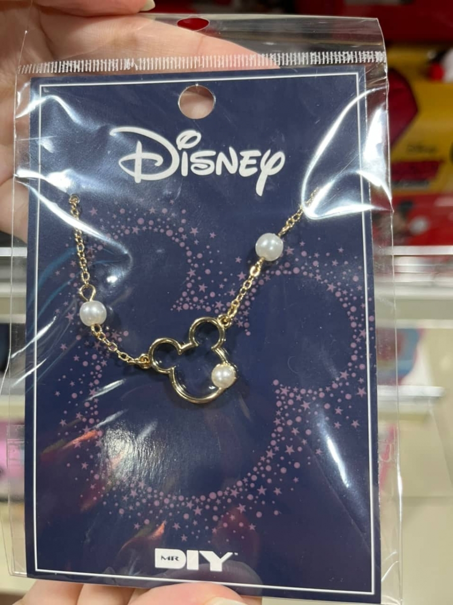 4、迪士尼经典款镂空+珍珠米奇项链