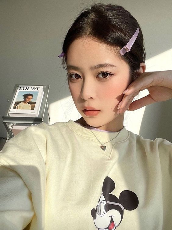 女明星养成上镜脸的方法：内服保养