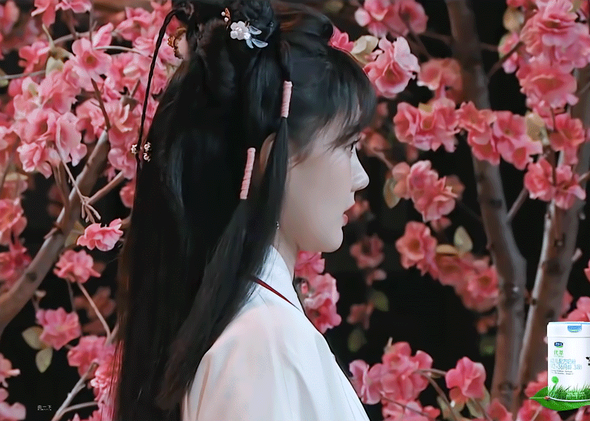 李一桐反而更像是配角,而且「全程出场不到几分钟,导师点评都没有」