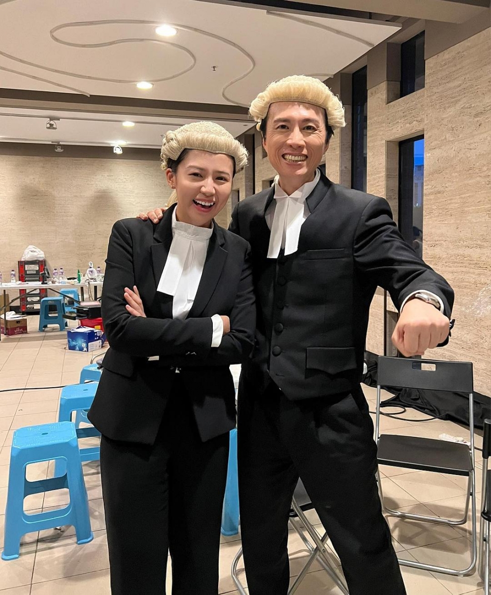 不止是张振朗女朋友