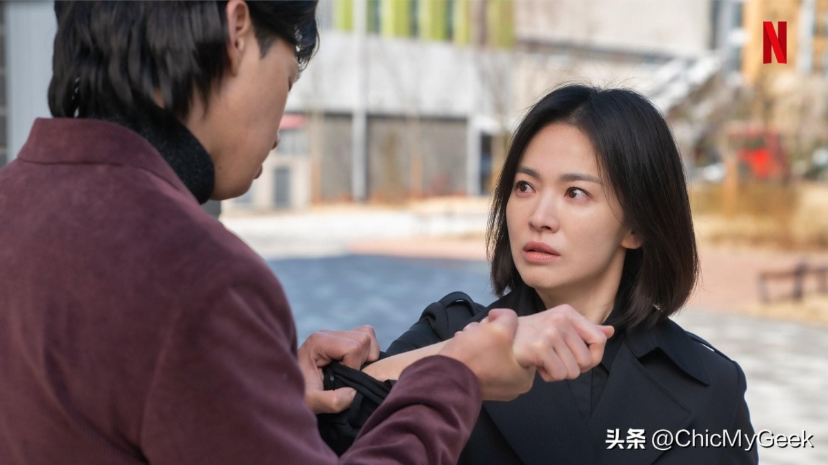 《黑暗荣耀》可说是话题度爆棚、叫好叫座~