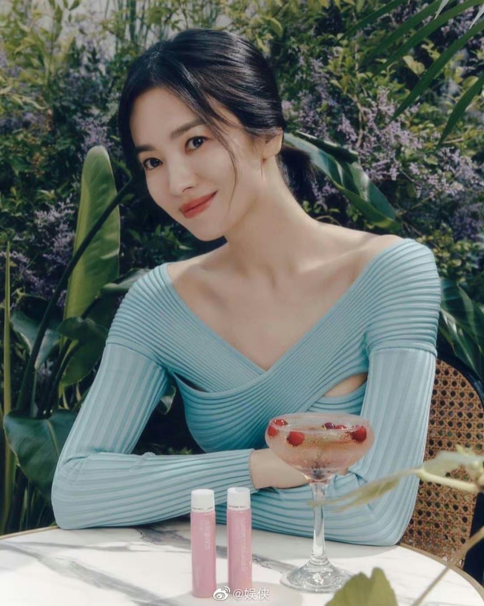 他的父母多次主动接受采访还时常表达对媳妇的喜爱