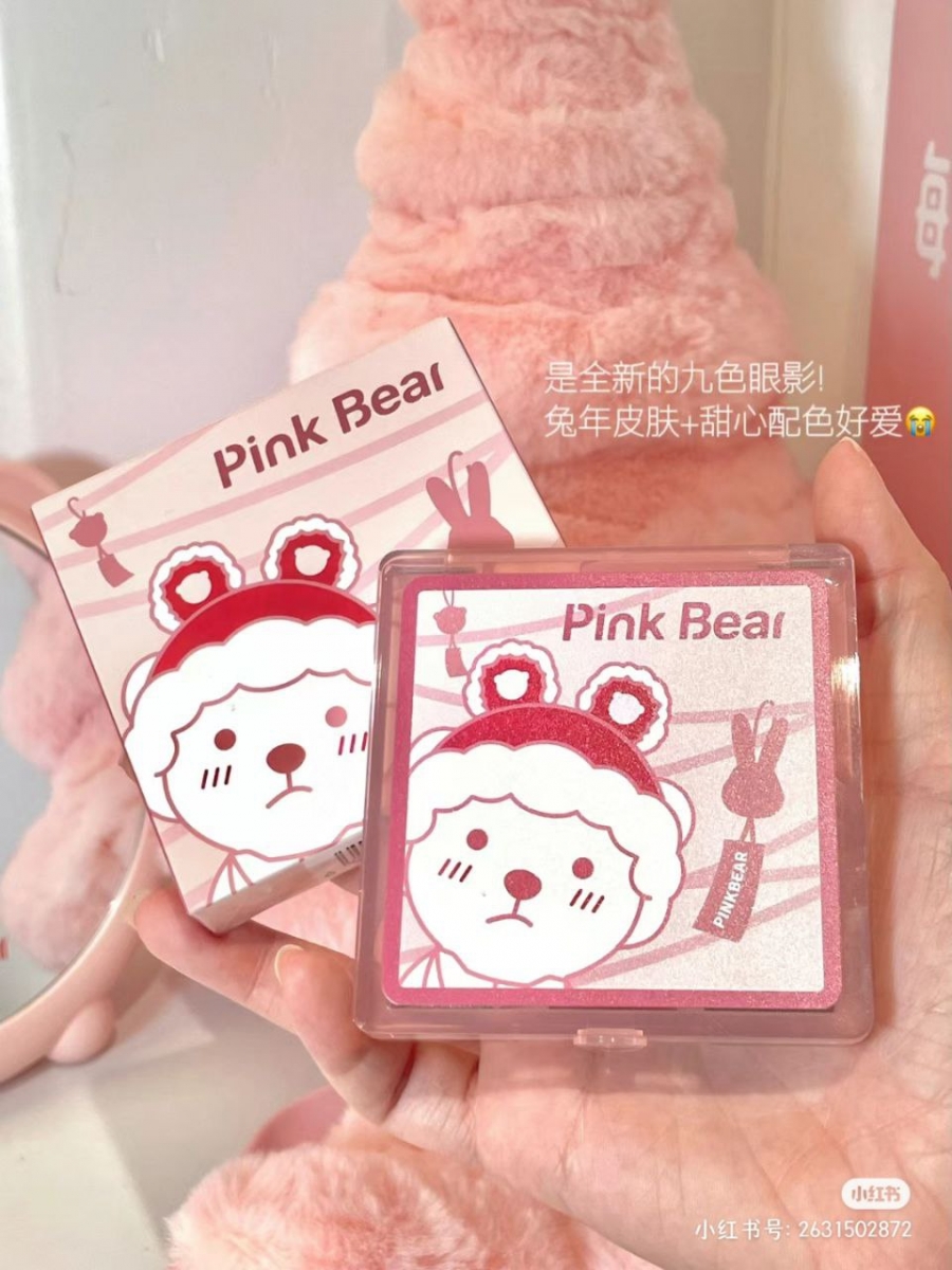 3、Pink Bear「甜心粉盘」9 色眼影盘