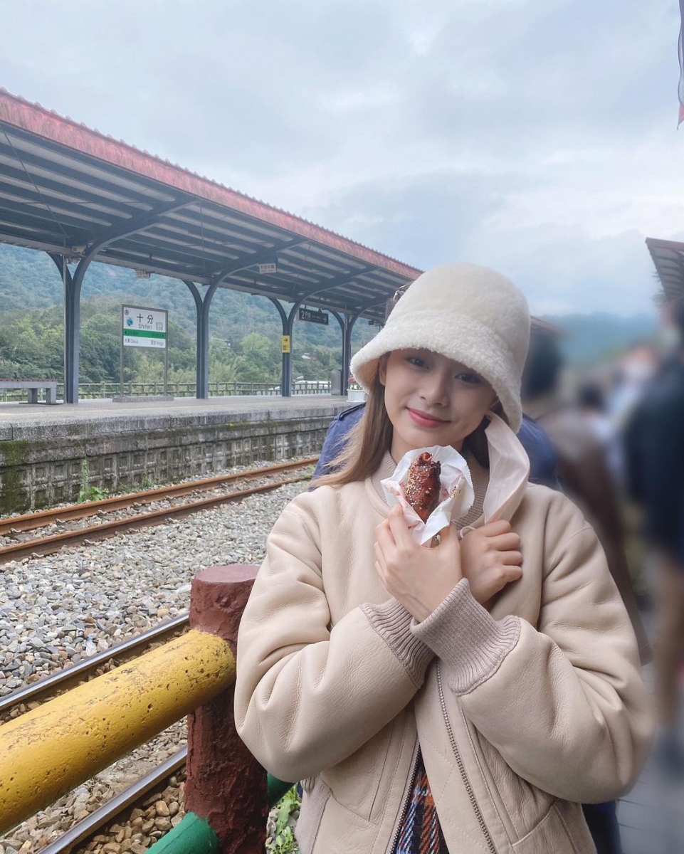 她这次回台湾除了放假陪家人之外,还悄悄干了一件大事