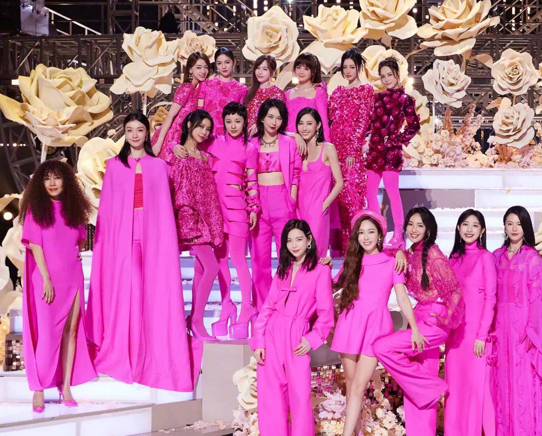 《乘风破浪》是芒果TV推出的女团竞演真人秀
