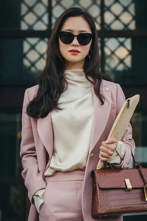 美国兴起了一种叫 FIRE（Financial Independence, Retire Early/ 财务自主，提早退休） 的运动