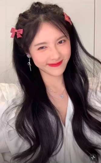 情人节约会发型4、高颅顶编发